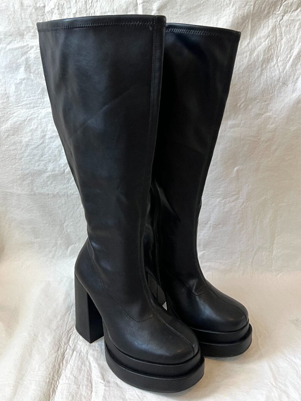 Torrid boots Stretch Double Platform Boot knee high block heel 8.5 WW extra wide